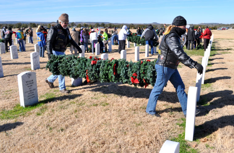 Wreath removal 2014